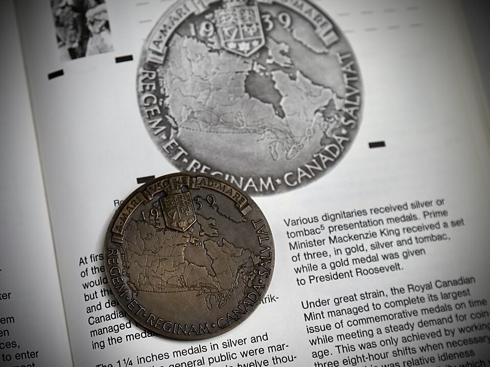 1939-Royal-Visit-Medallion